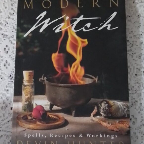 Lot 2 Llewellyn's Magical Almanac 2020 & 2021 One Modern Witch Spells Recipes - Picture 2 of 4